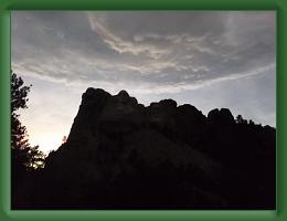 Mt Rushmore (39) * 2880 x 2160 * (1.24MB)